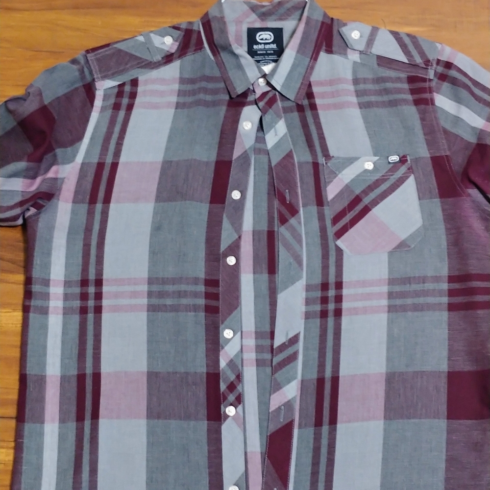 ECKO UNLIMITED MEN'S BUTTON DOWN SHIRT
